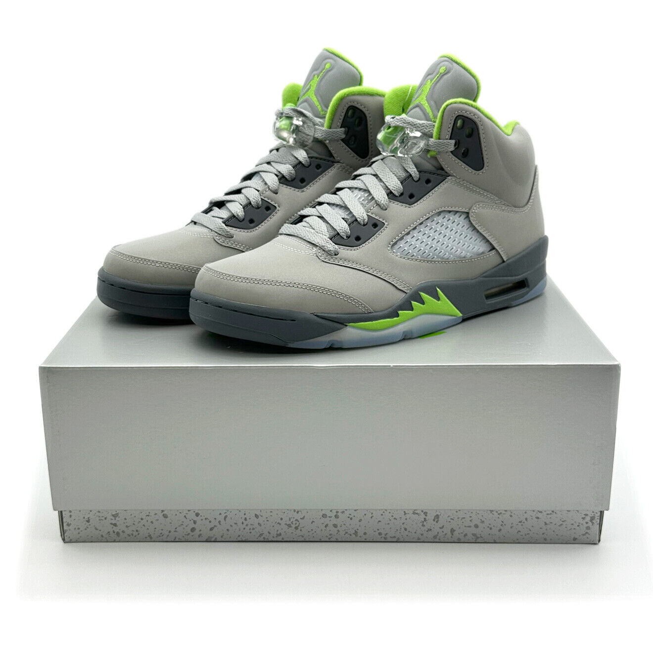 Jordan 5 Grey and Green: A Fresh Look for Your Sneaker Game