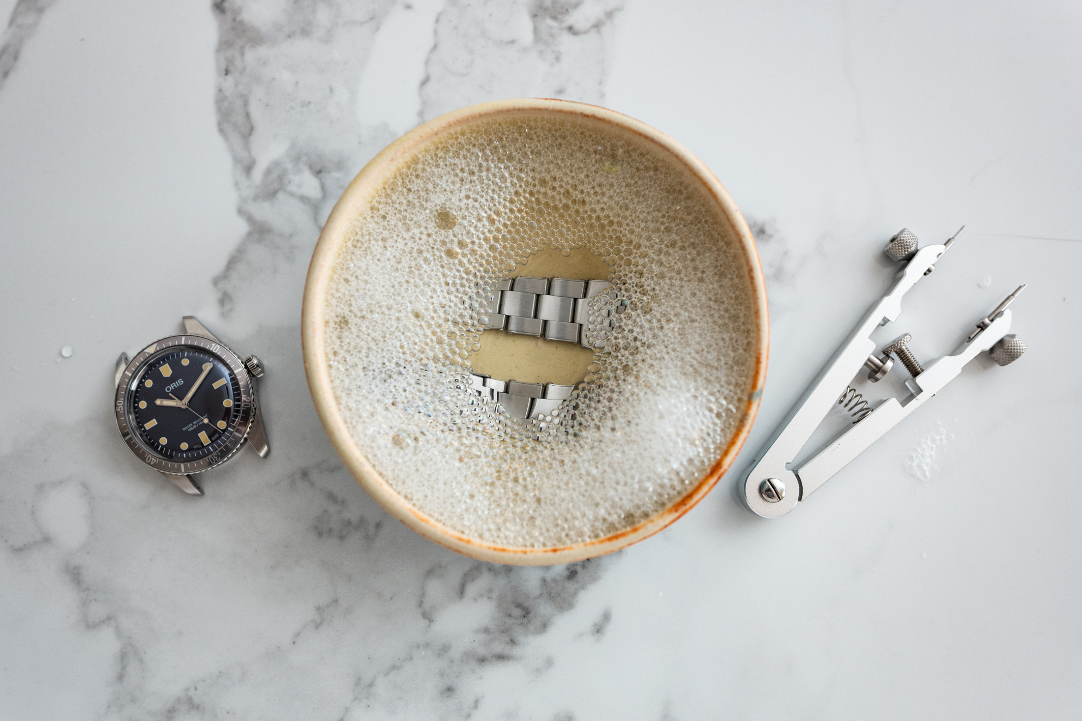 Best Ways to Clean Different Types of Watches