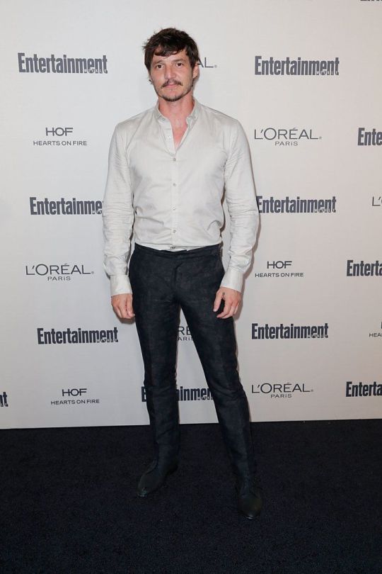 Check Out These Pedro Pascal Full Body Pics and See Whats New