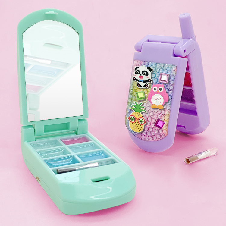 Cell Phone Lip Gloss: The Must-Have Beauty Gadget
