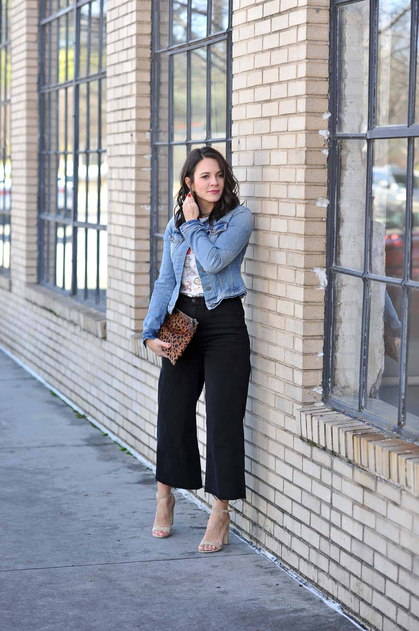 Styling One Legged Jeans: How to Rock the Look
