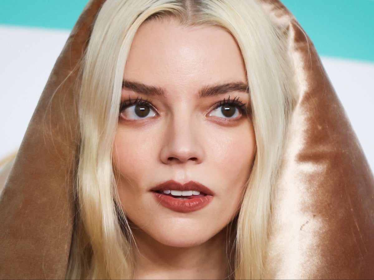 Anya Taylor-Joys Eyes: What Makes Them So Special and Captivating