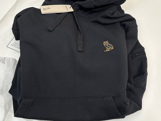 Unboxing the Ovoxo Hoodie: Quality, Comfort, and Style