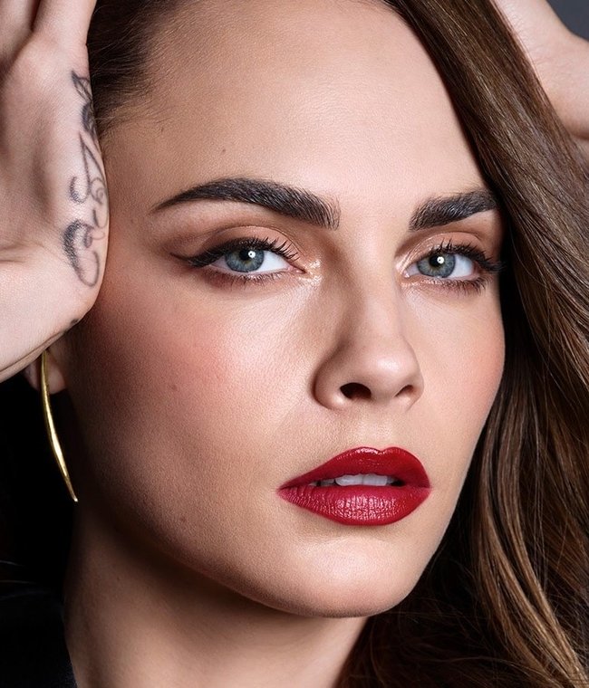 Cara Delevingne Advertisement: What Brands Does She Endorse?