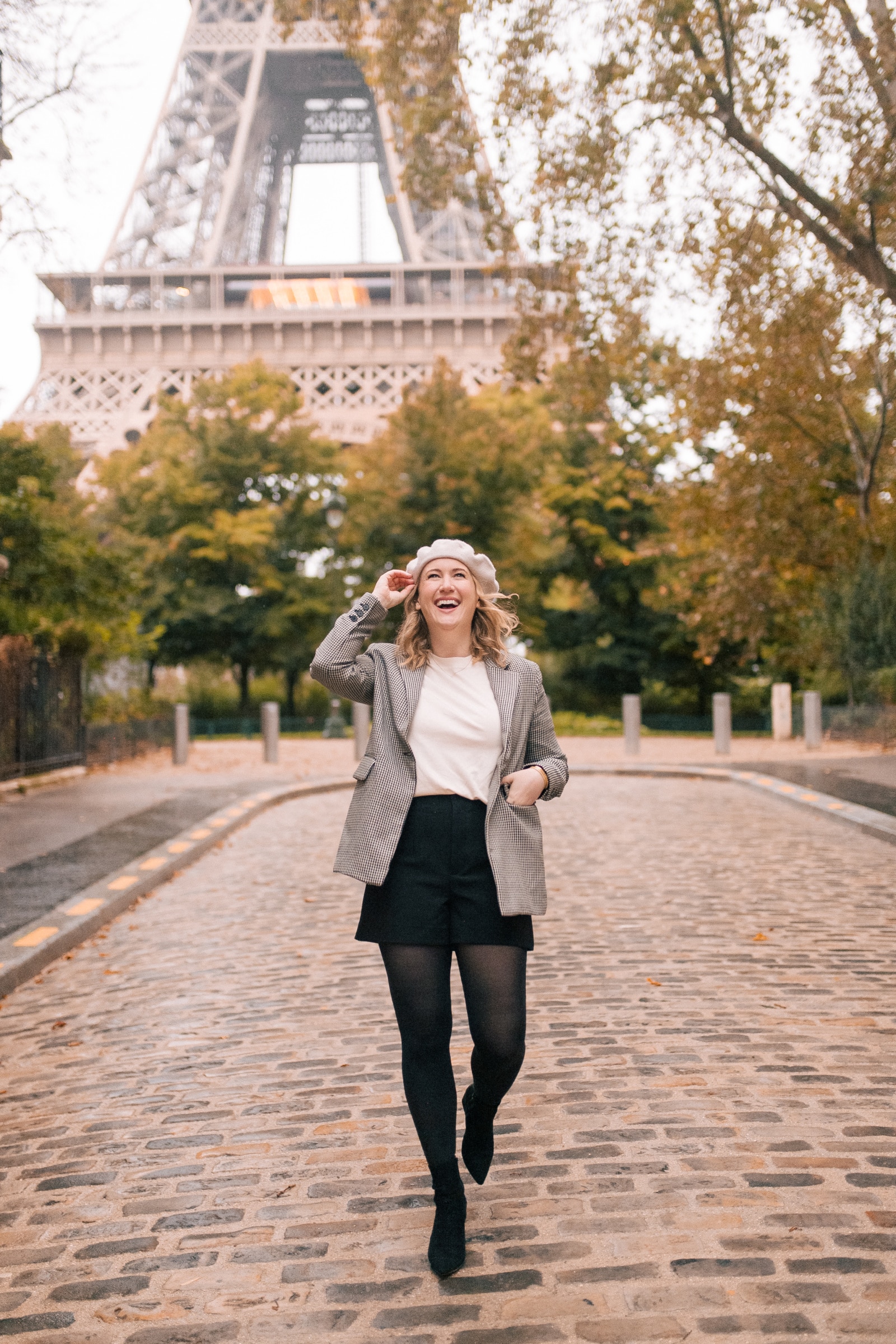 Stylish Outfits for Paris in September: Fashion Tips & Looks