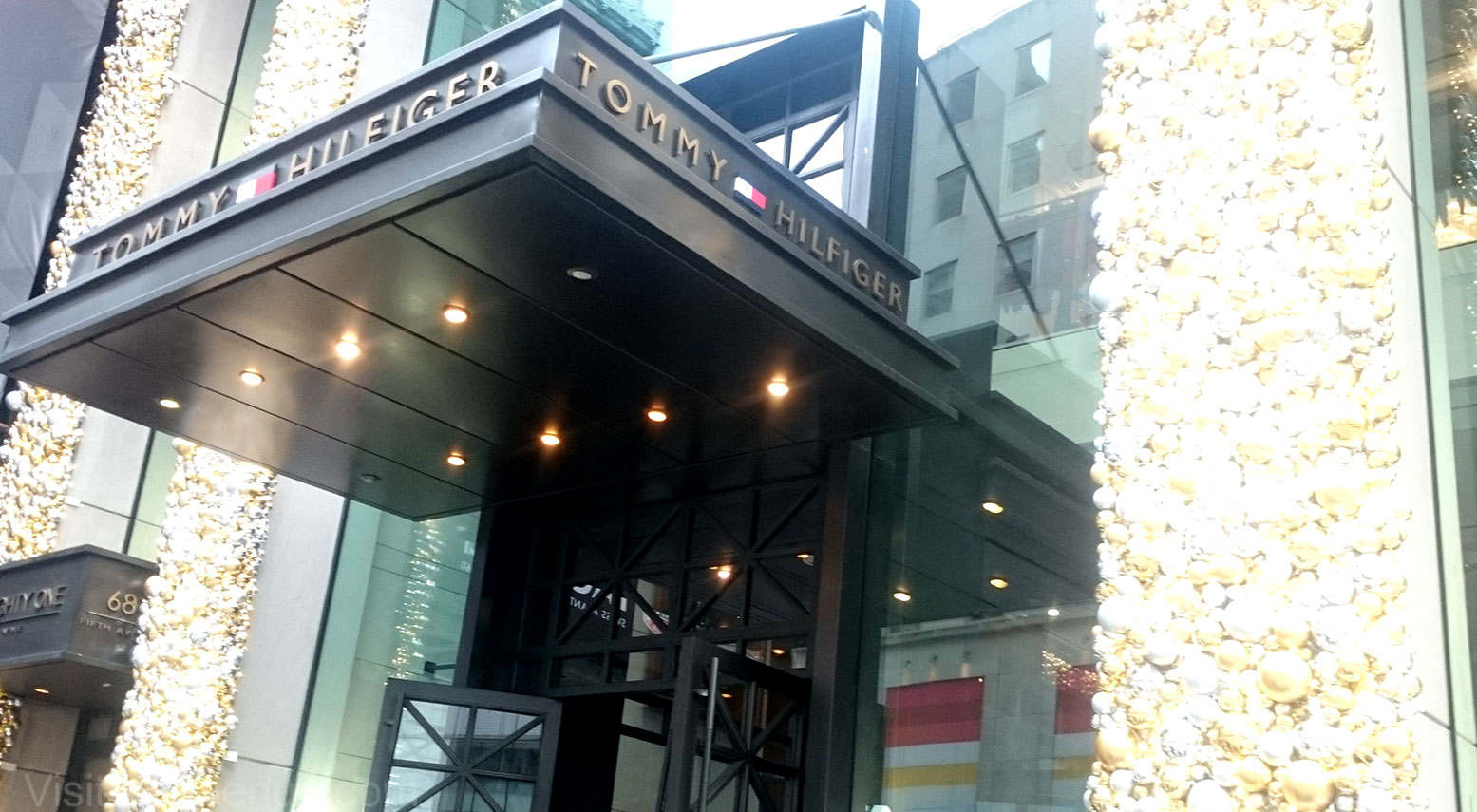 Visiting Tommy Hilfiger 5th Ave NYC? Heres What You Need to Know