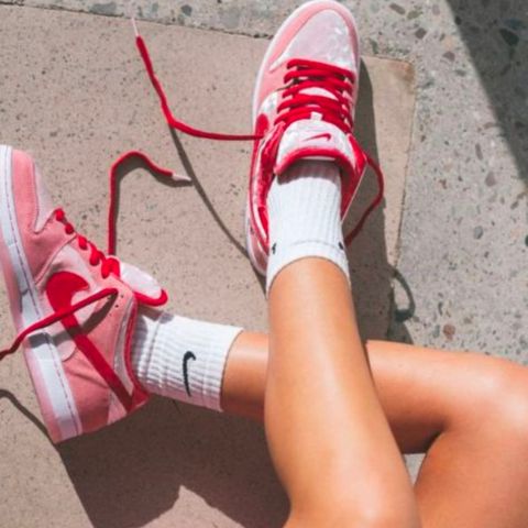 Pink Dunk vs. Other Sneakers: Which One to Choose?