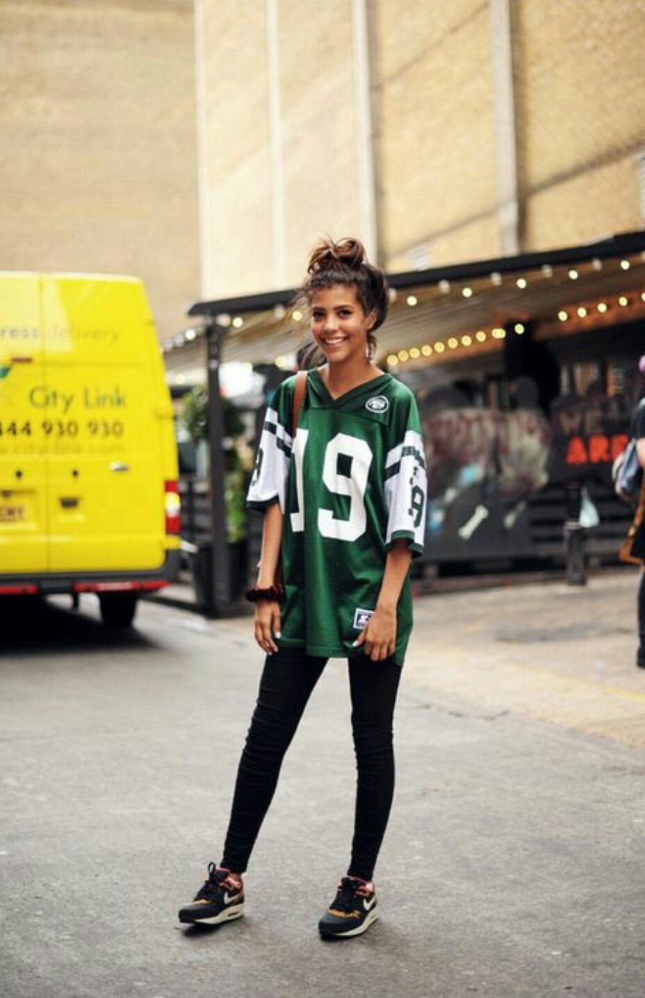 Fashionable Outfits with Football Jerseys You Can Try Now