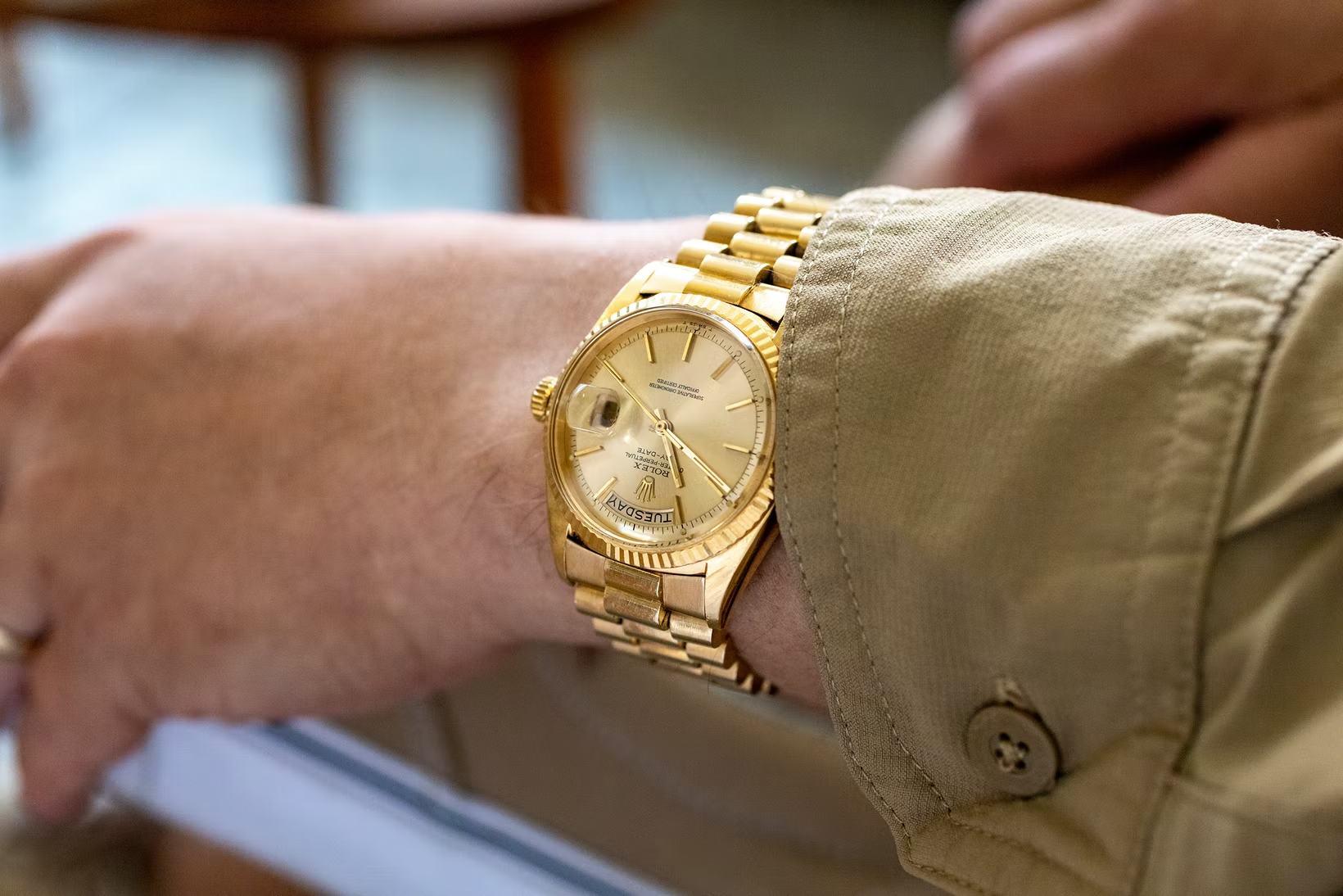 How Much Gold Is in a Gold Watch? A Simple Guide
