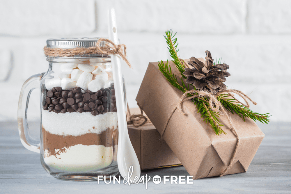 Christmas shopping fun ideas (ways to make gift-buying a blast this year)