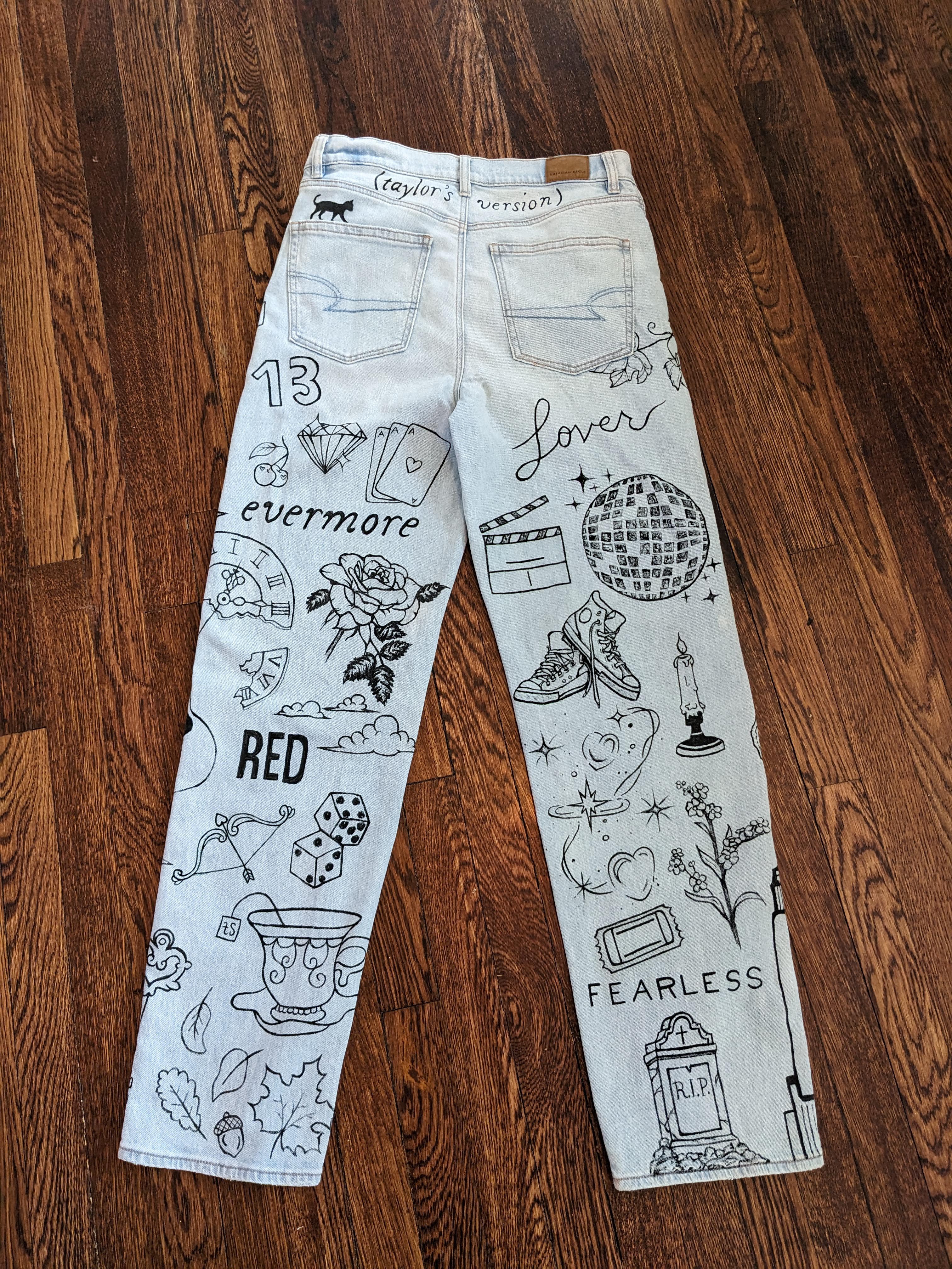 Obsessed with Taylor Swifts Jeans? Find Your Perfect Pair Here