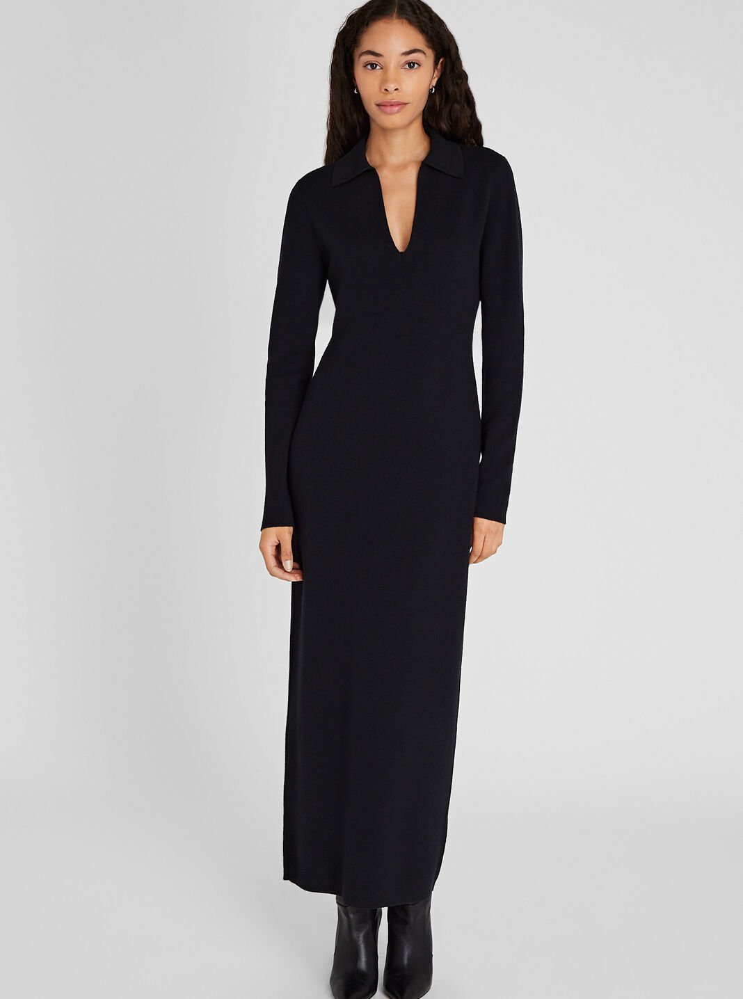 Find Your Perfect Outfit at Club Monaco in Boca Raton Today