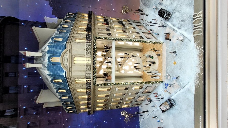 Dior Museum in Paris: What to Expect(Your Ultimate Visitor Guide)
