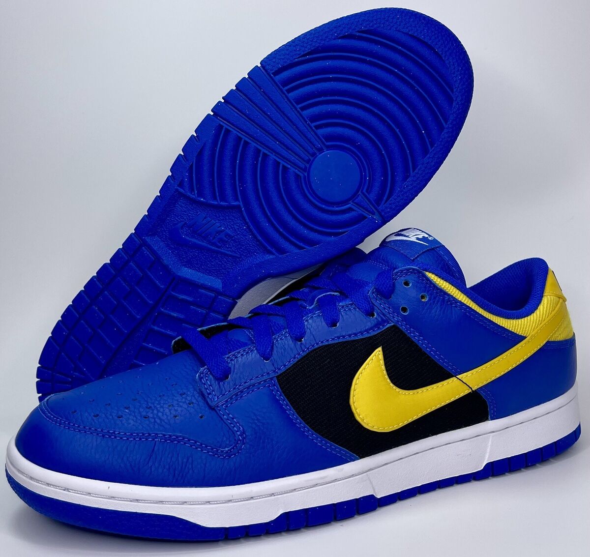Where to Buy Blue and Gold Dunks? Top Retailers & Resellers