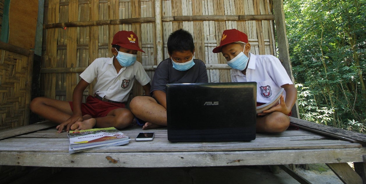 Indonesias Internet Situation: Fact or Fiction about No Access