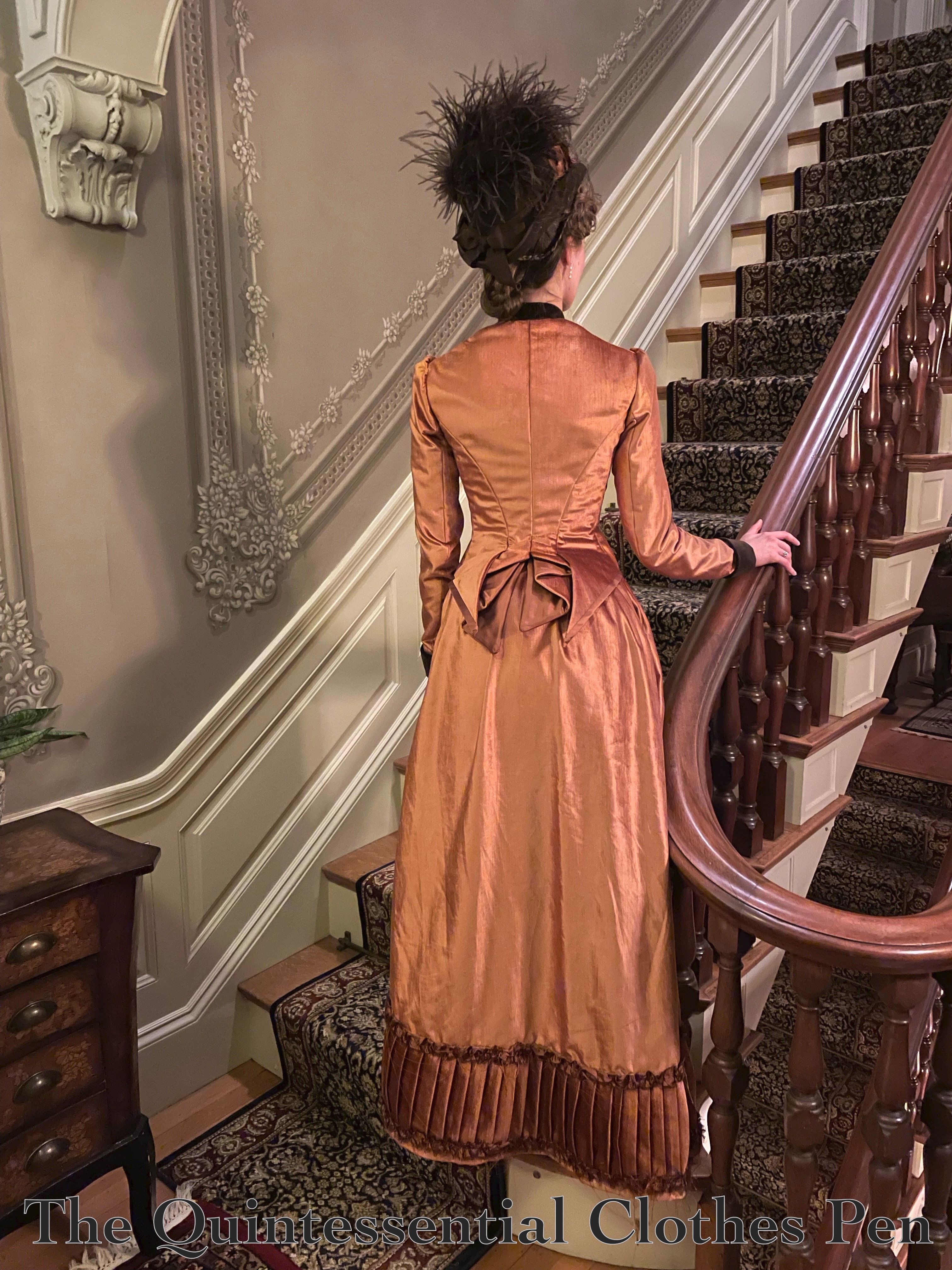 What was fashion during the gilded age like? Check out these crazy styles from back in the day!