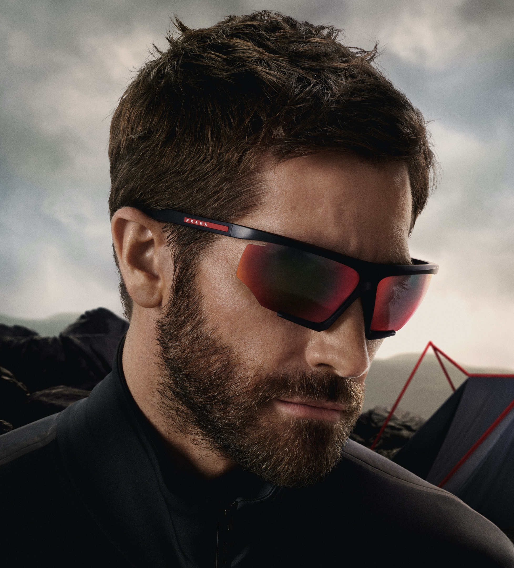 See Jake Gyllenhaal With Glasses: Styles Youll Love!