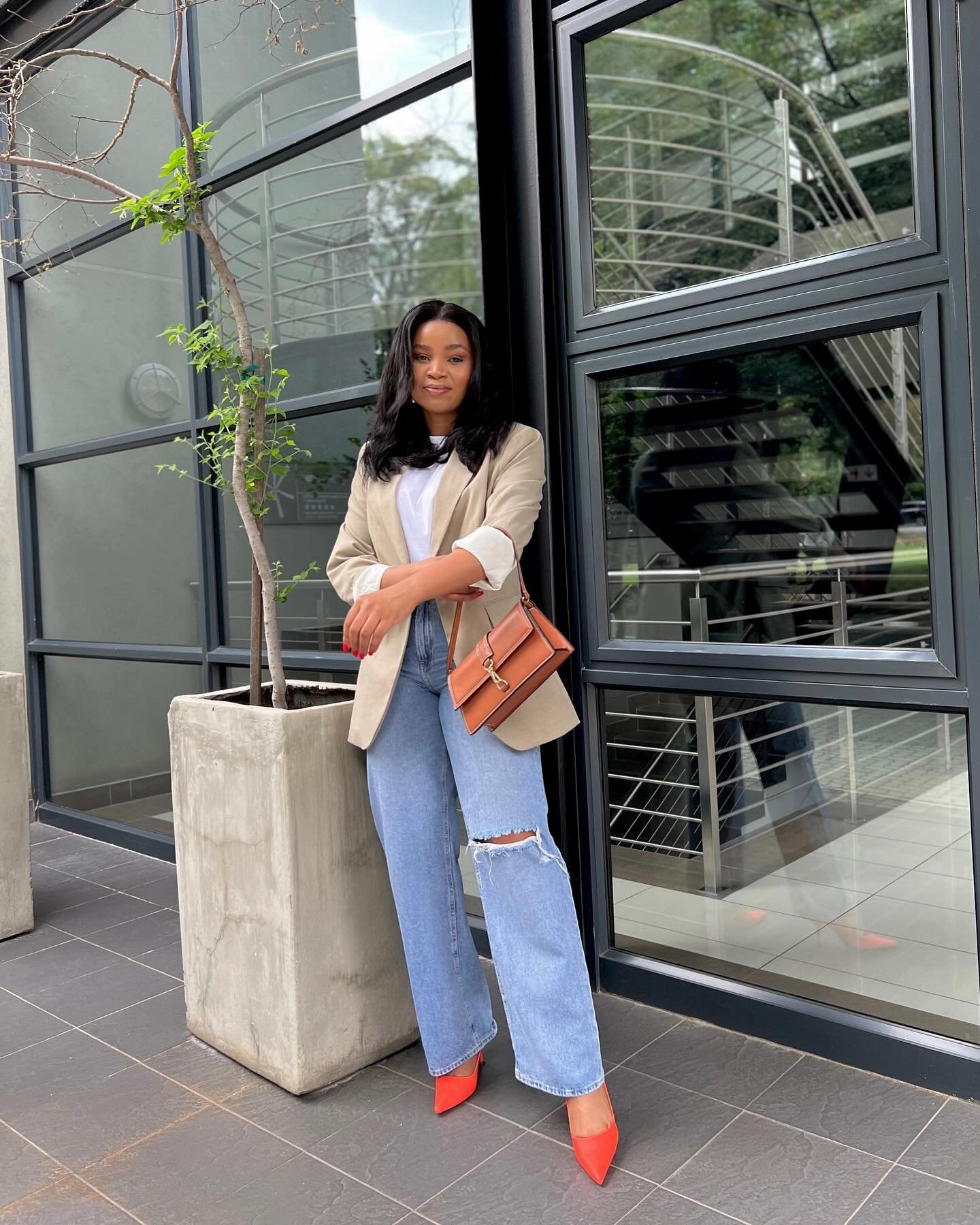 How to Style a Blazers Outfit: Your Ultimate Guide