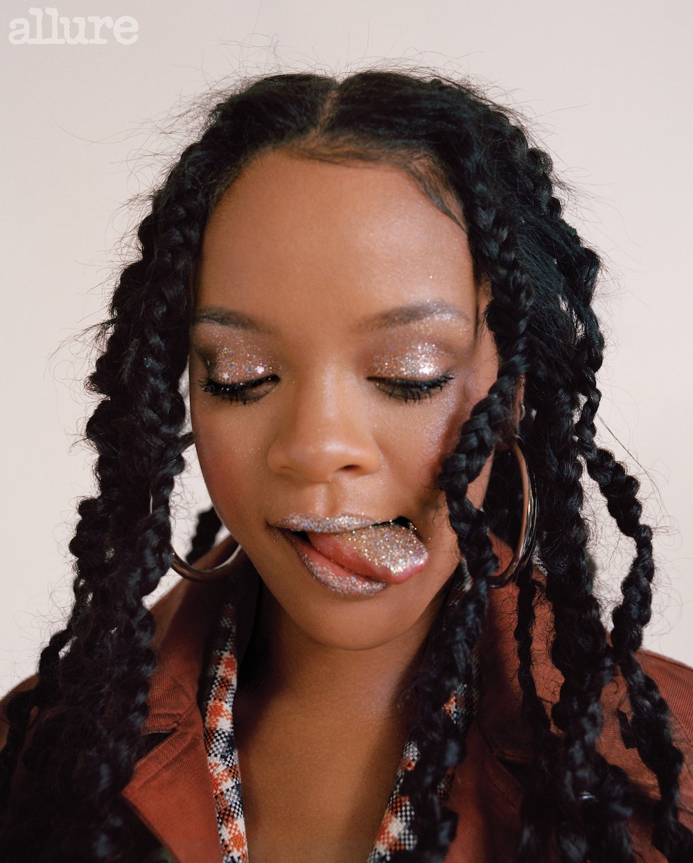 Rihanna Mouth Tongue: Why Everyones Obsessed with the Stars Unique Look
