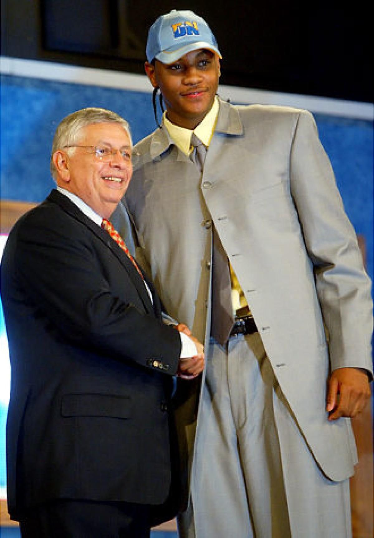 Carmelo Anthony Big Suit: How to wear it in daily life?