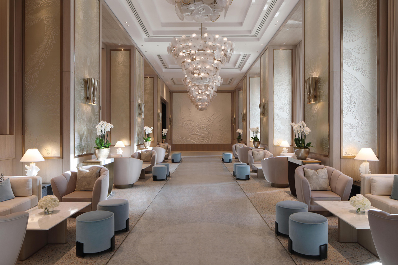 Waldorf Astoria West Bay Doha: What to Expect from This Top-Rated Hotel.