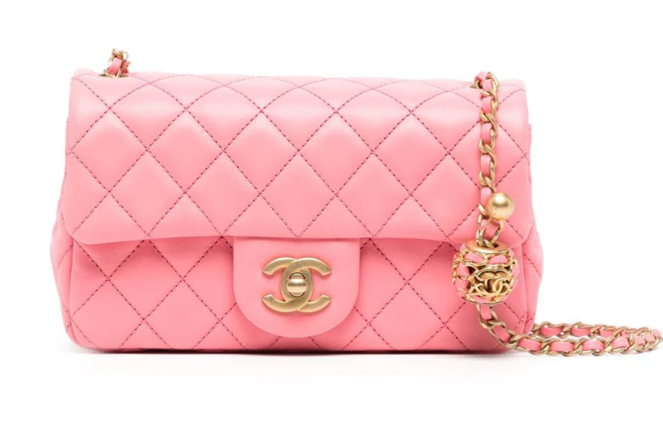 Chanel Pink Bag 2023: The Ultimate Guide to the Hottest Accessory & Where to Find It!
