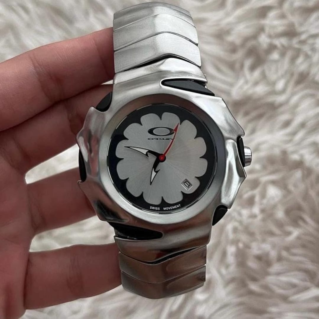 Where to Buy an Oakley Watch? (Find the Best Deals Online Now)