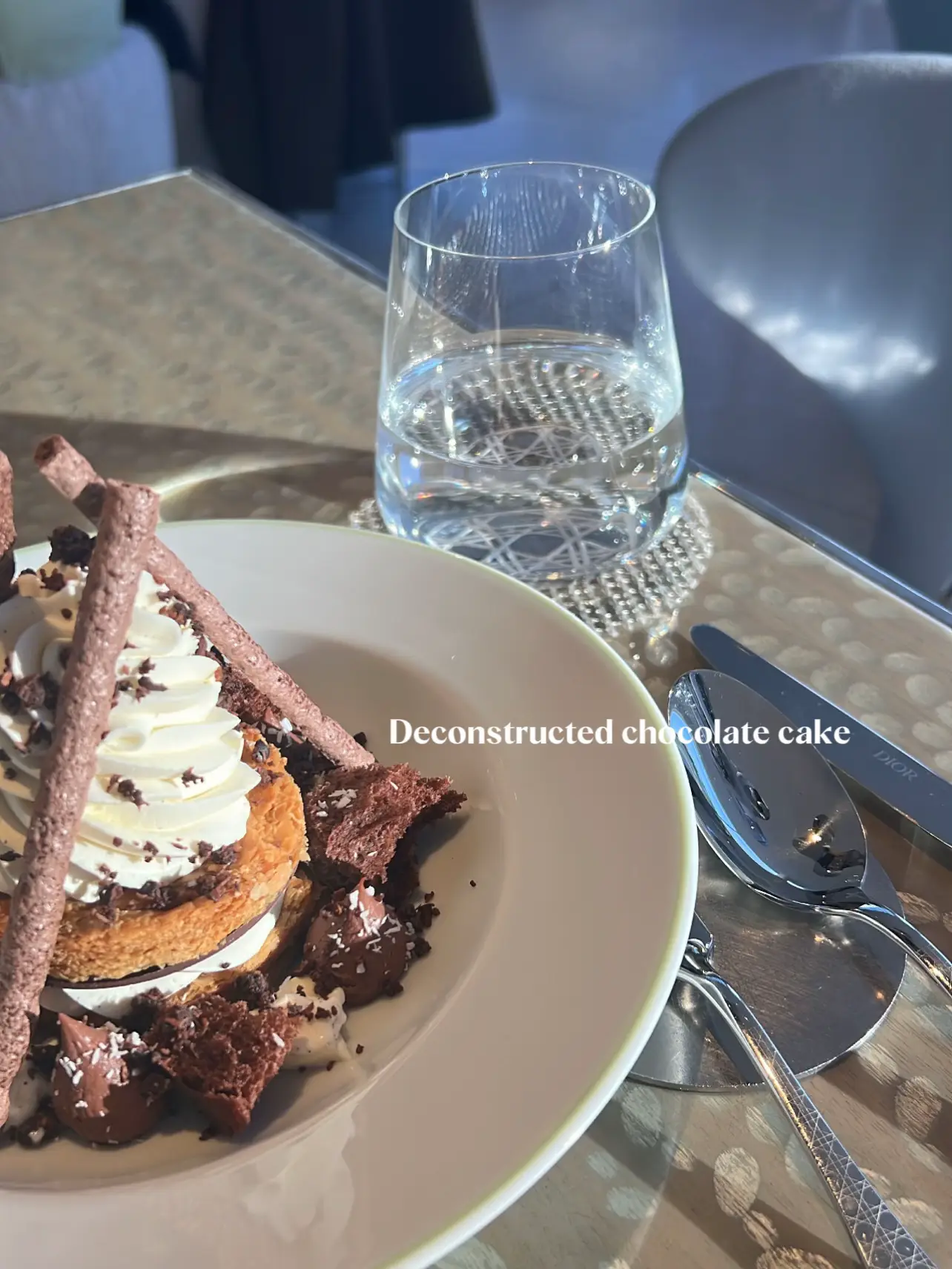 Dior Cafe Seoul: Is it Worth it? The Ultimate Guide for Foodies and Fans!