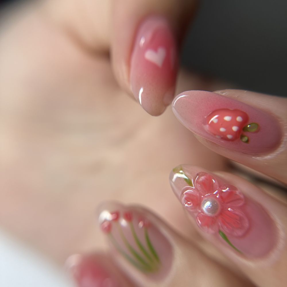 Where to get overlay on natural nails? Find salons near you.
