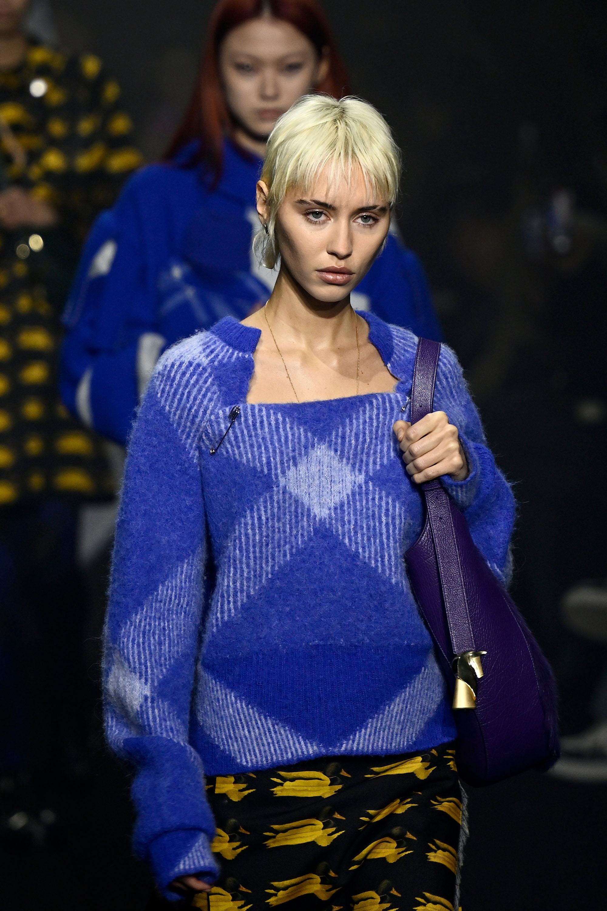 Daniel Lee Burberry: Where to Buy? Best Deals and Stores Listed