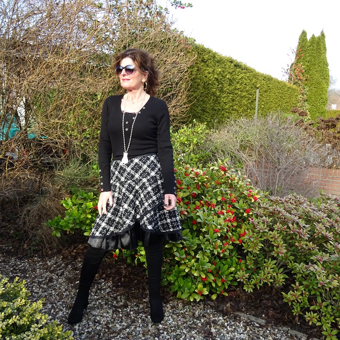 Want a Tweed Chanel Skirt? Check Out These Amazing Styling Tips