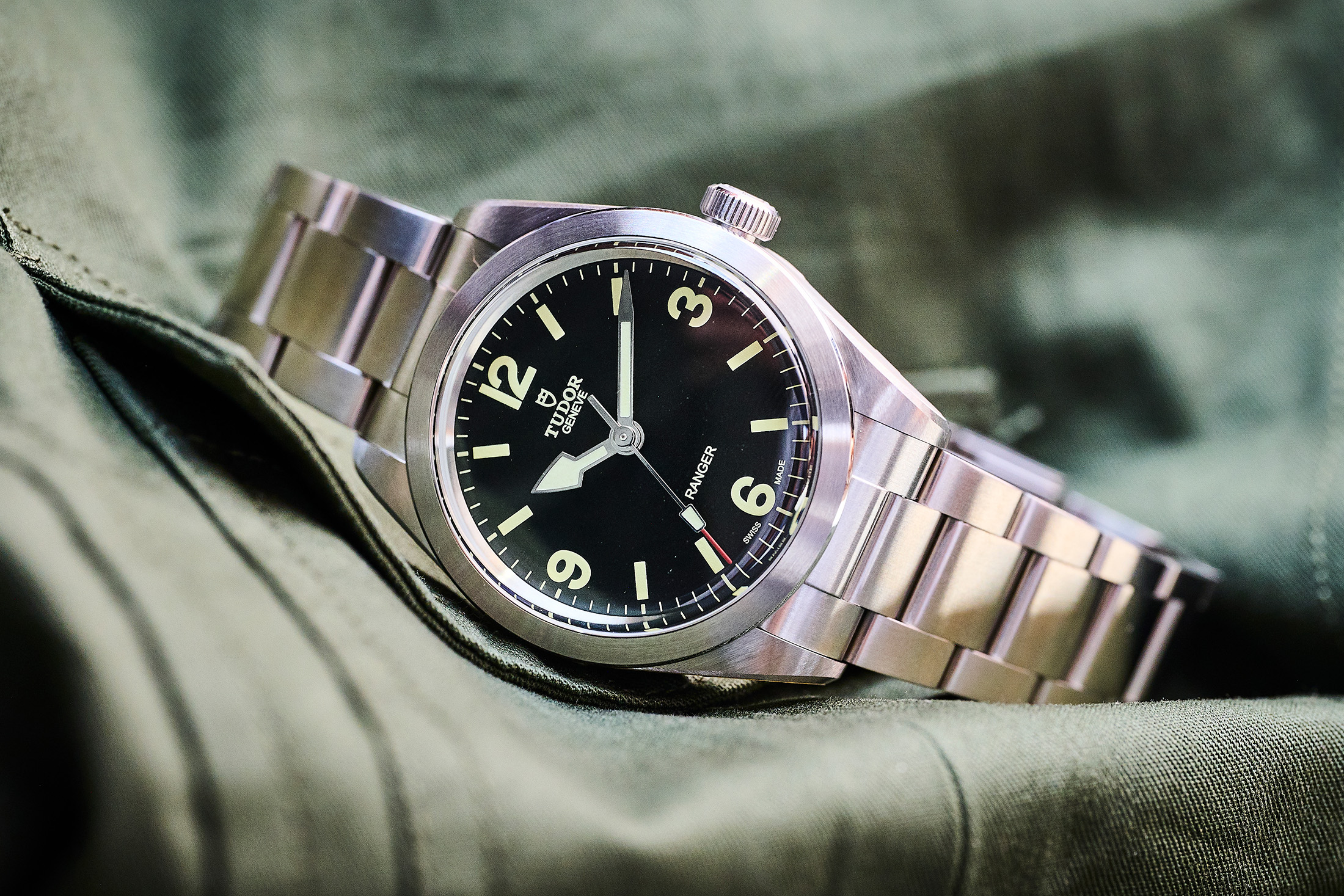 Tudor Ranger: A Great Everyday Watch? See Our Pros, Cons, and honest thought.