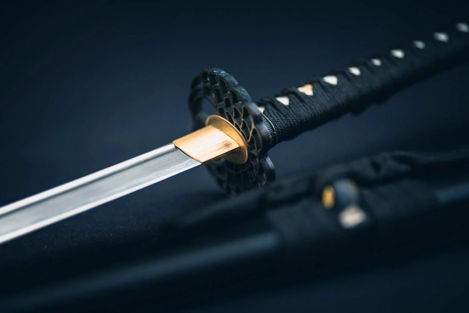 Want a High Quality Samurai Sword? Read This Guide First!