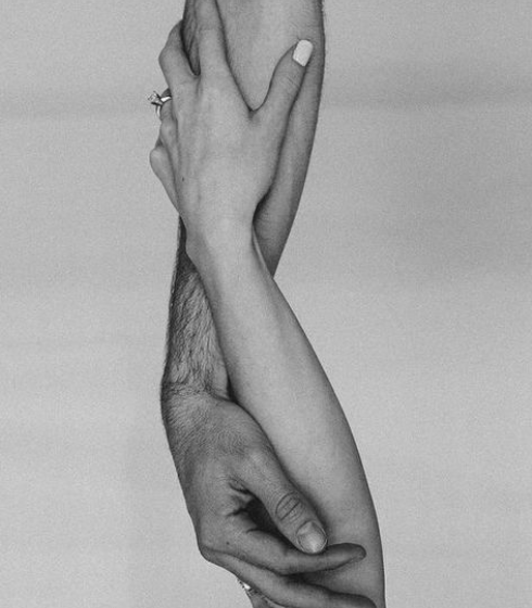 Nude Weddings: The Ultimate Guide for Daring Couples