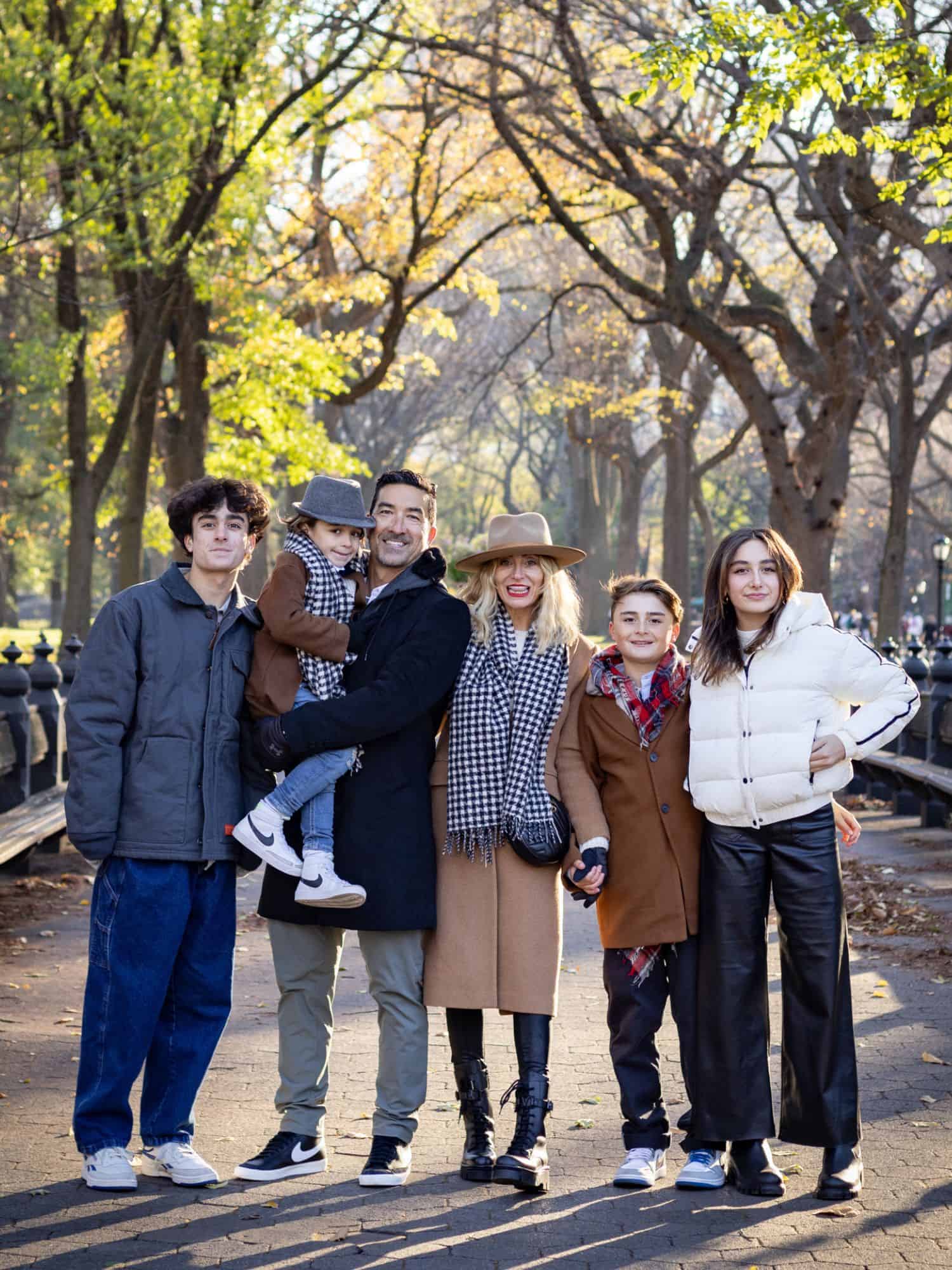 Thanksgiving Looks to Impress: Family Dinner Outfit Tips