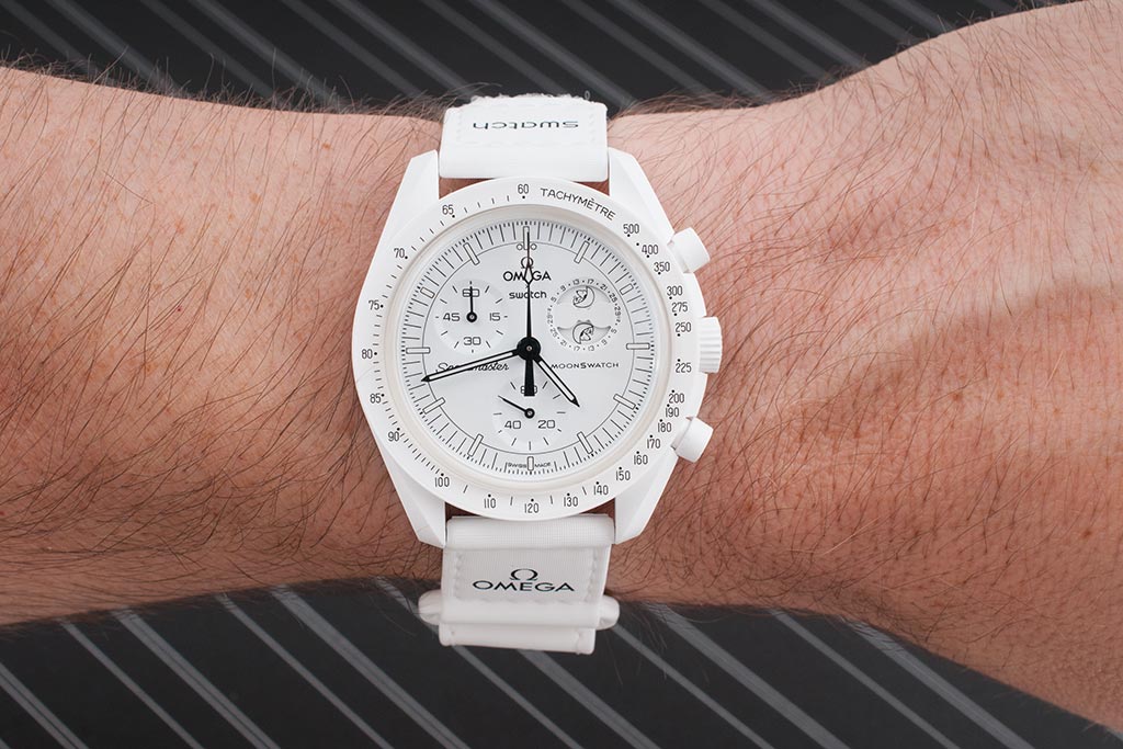 Get Your Omega Swatch Snoopy Moonswatch: A Simple Buying Guide!