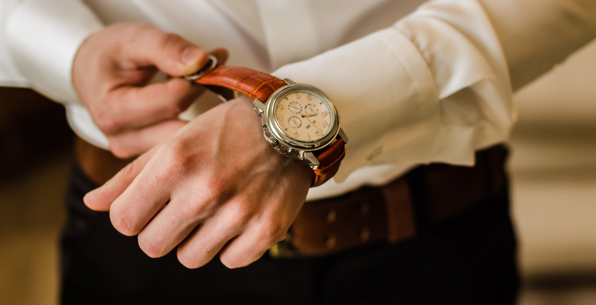 All about watch colors: The ultimate simple style tips.