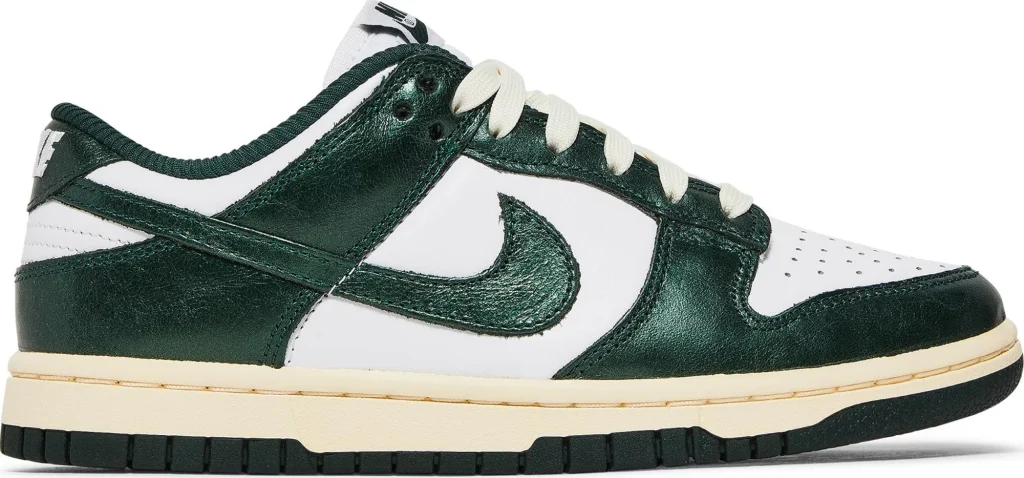 Get the Best Price on Vintage Green Dunks-Hot tips.