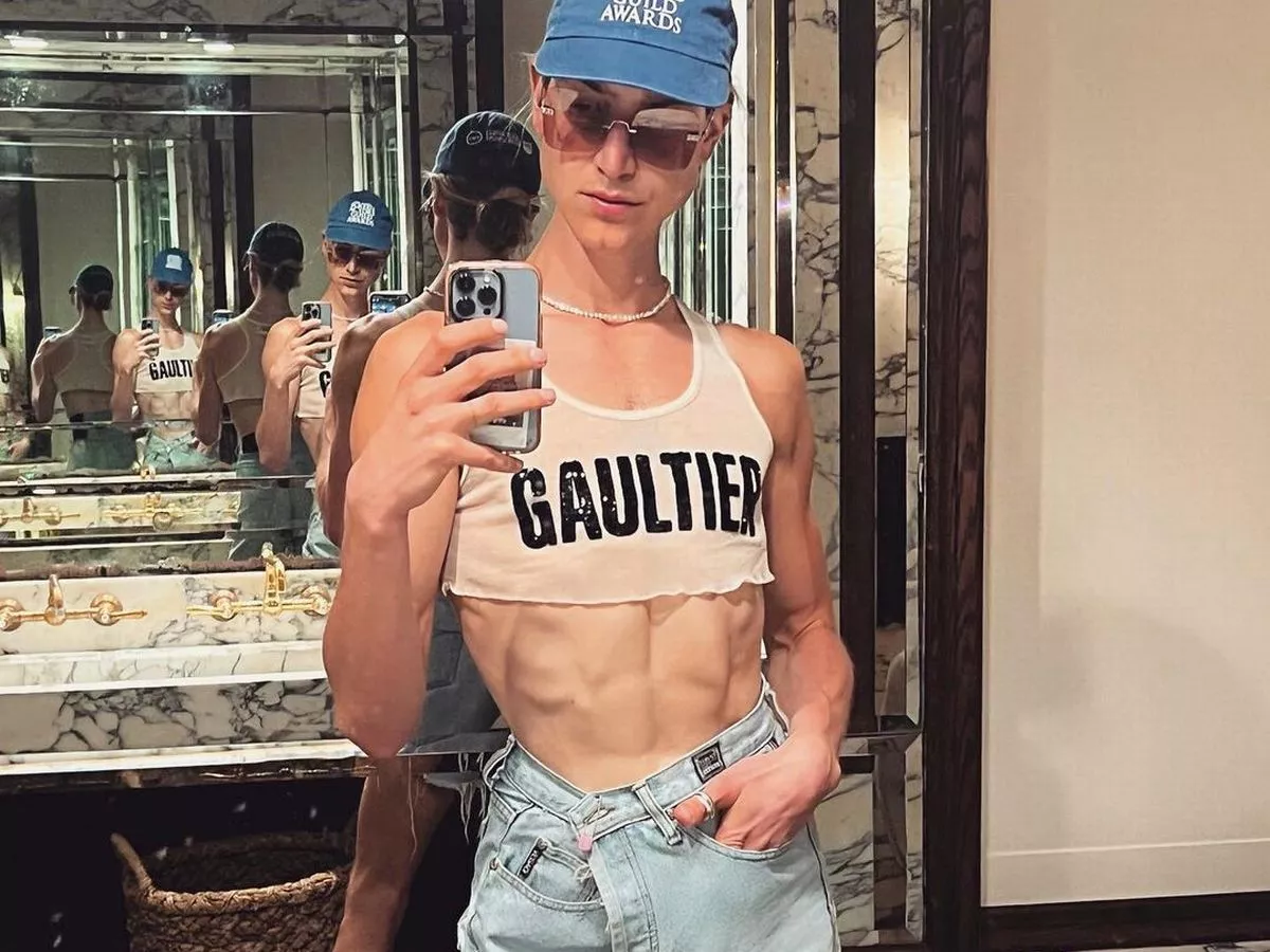 Men Midriff: Trend Guide & Tips (Show Off Your Abs)