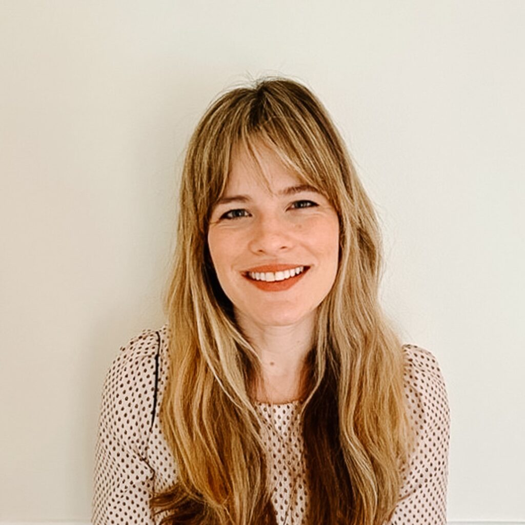 Want to know Lauren DeCarlo better? Explore her unique background and personal story today.