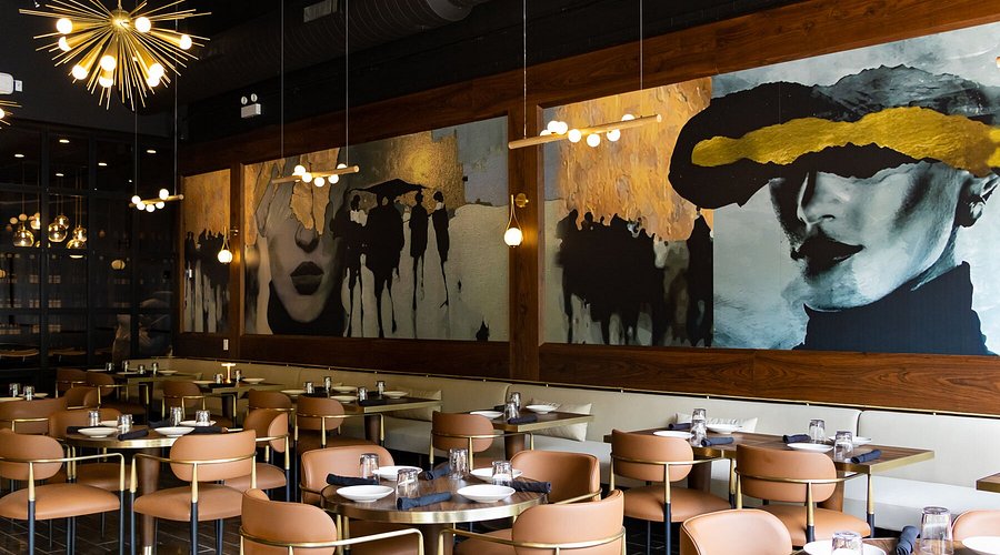 ilia chicago Experience: Dining, Atmosphere & More