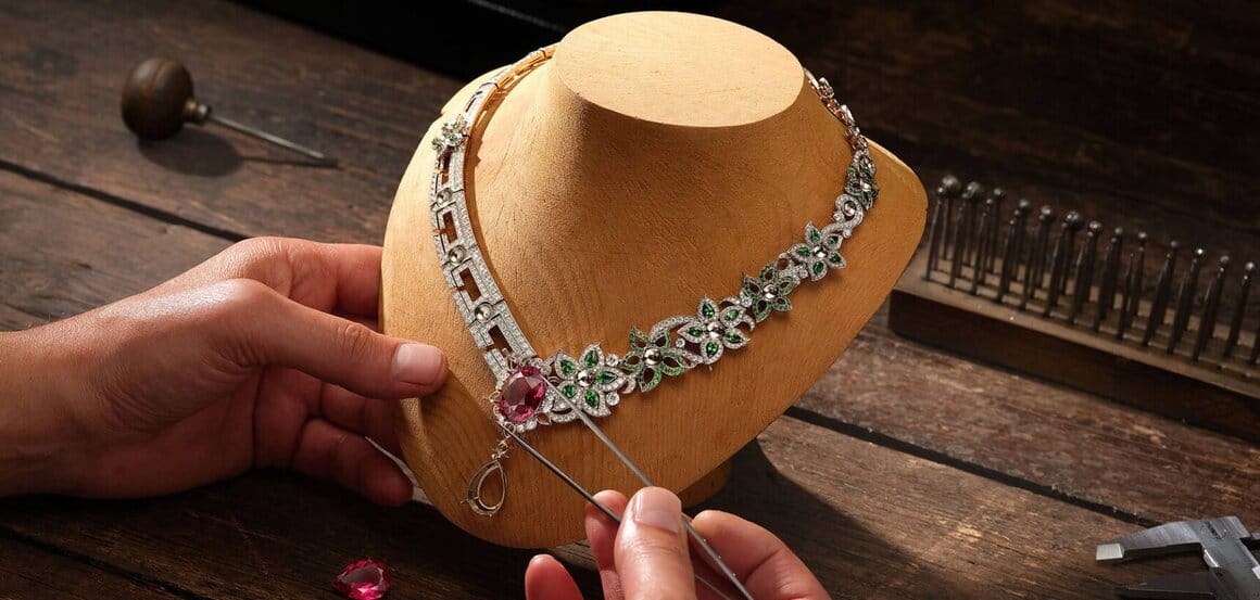 Lavish Jewelry Design: Where to Find the Most Exquisite Creations.