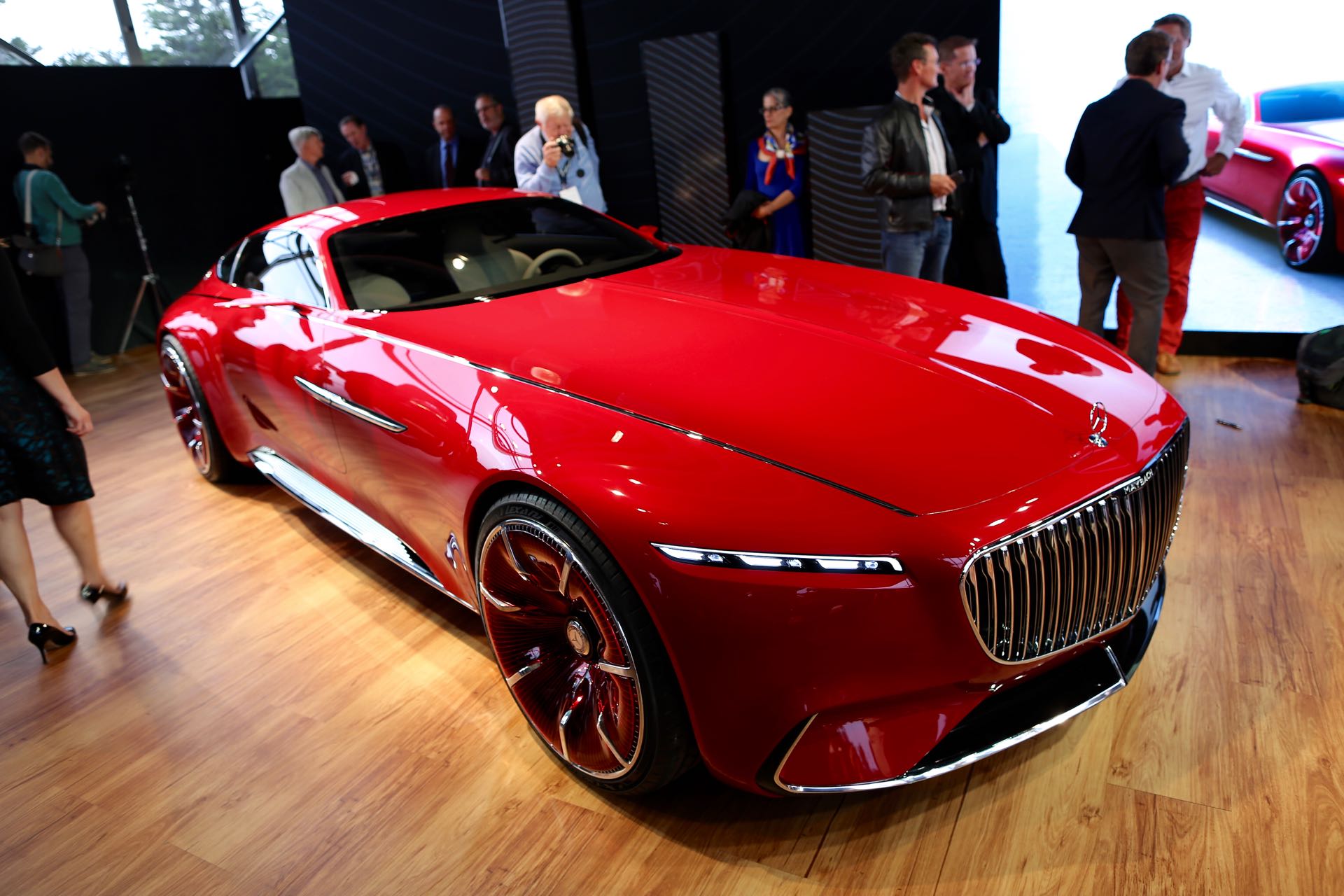 Check the Mercedes-Maybach Vision 6 Design (Electric Concept Car)