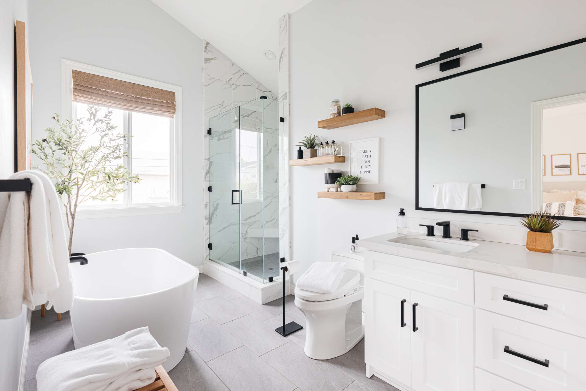 White Master Bathrooms: Simple Design Ideas & Inspiration!