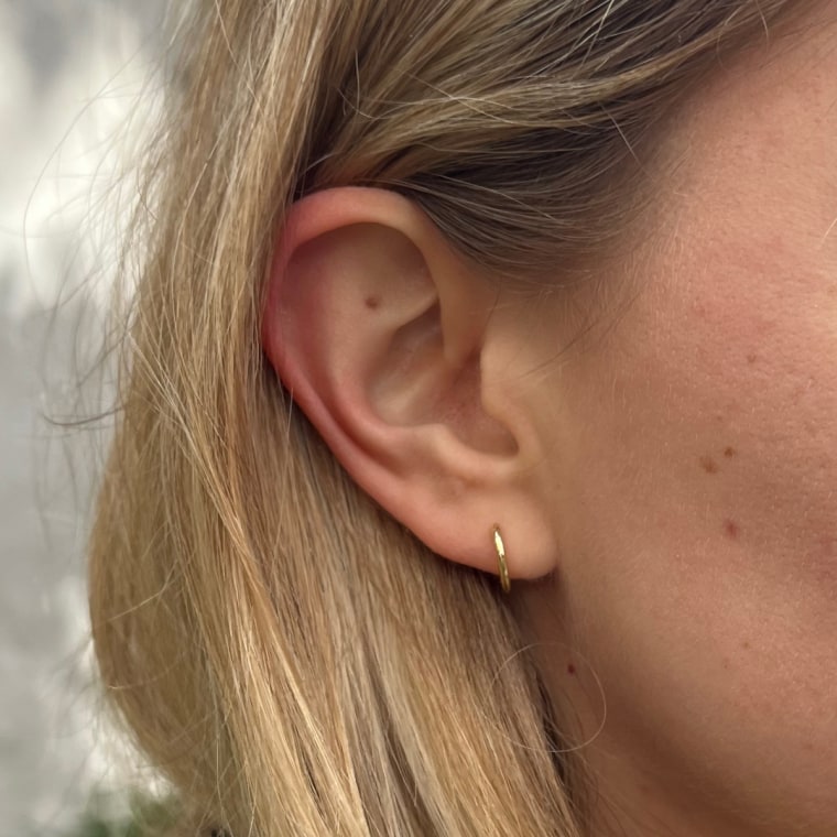 Affordable Gold Earrings for Women: Stylish Options That Wont Break the Bank