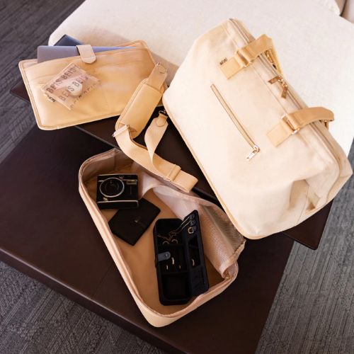How to Choose the Right Beis Color:Tote, Weekender or Backpack?