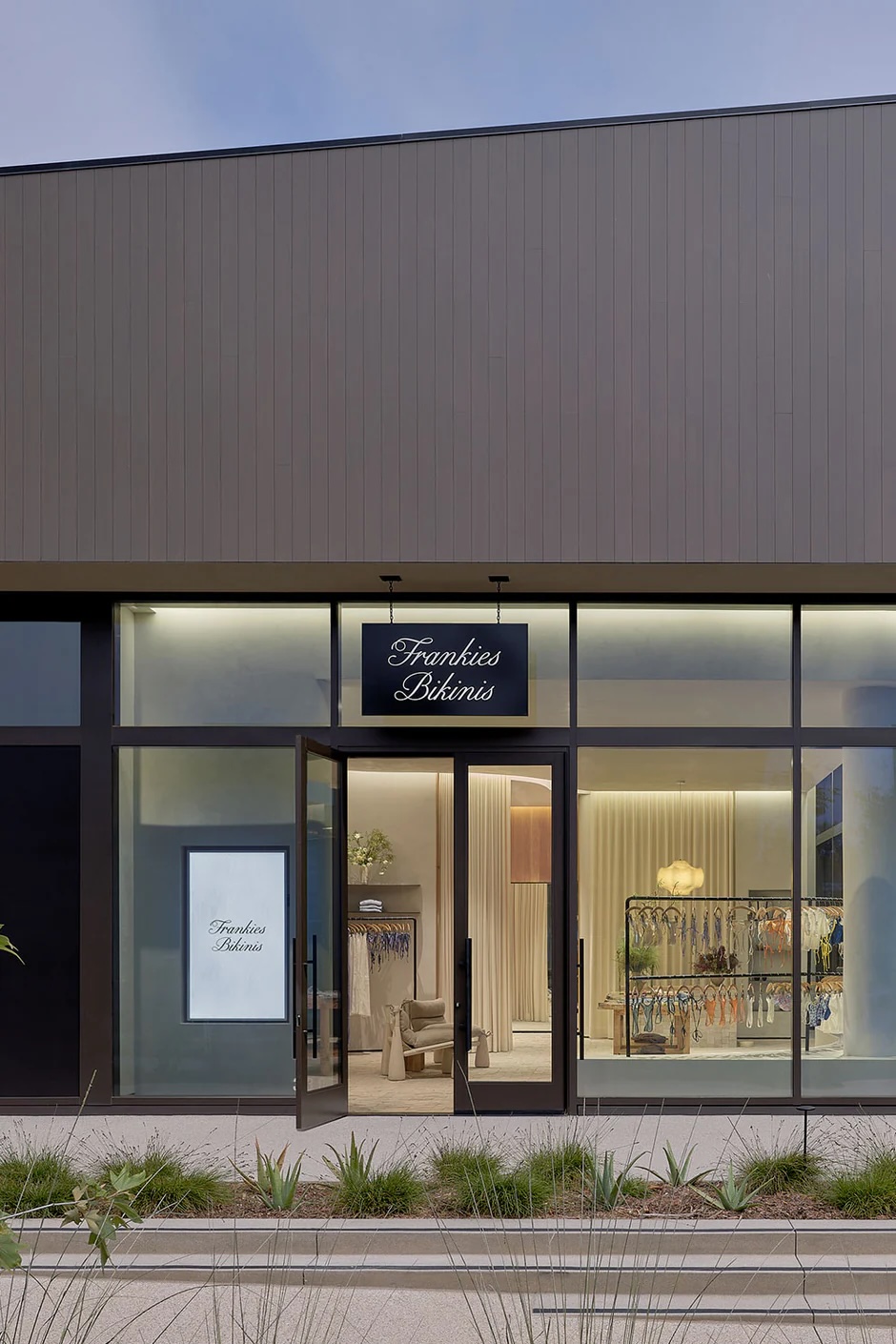 Who Owns Frankies Bikinis Store in Malibu Real Estate Revealed!