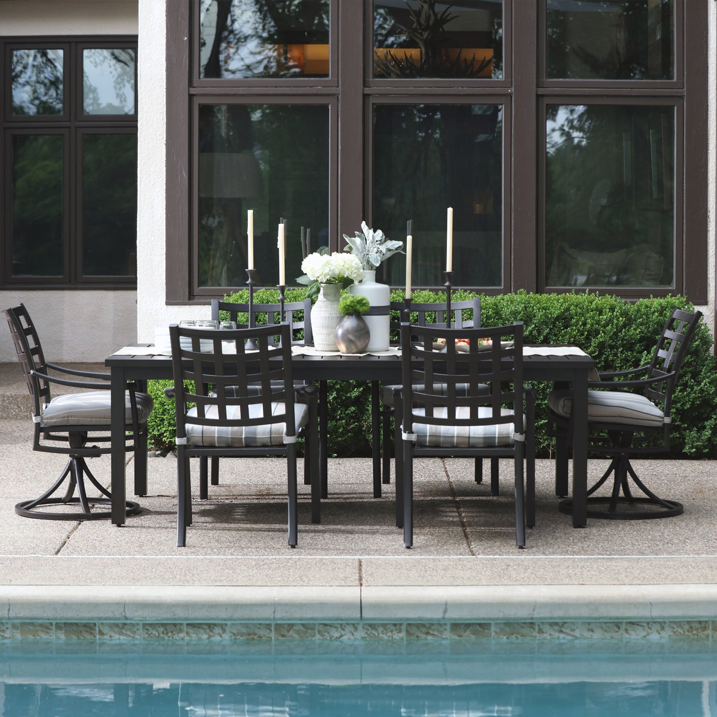 Is the yardbird lily dining set comfortable? Find out why people love relaxing in this outdoor furniture.