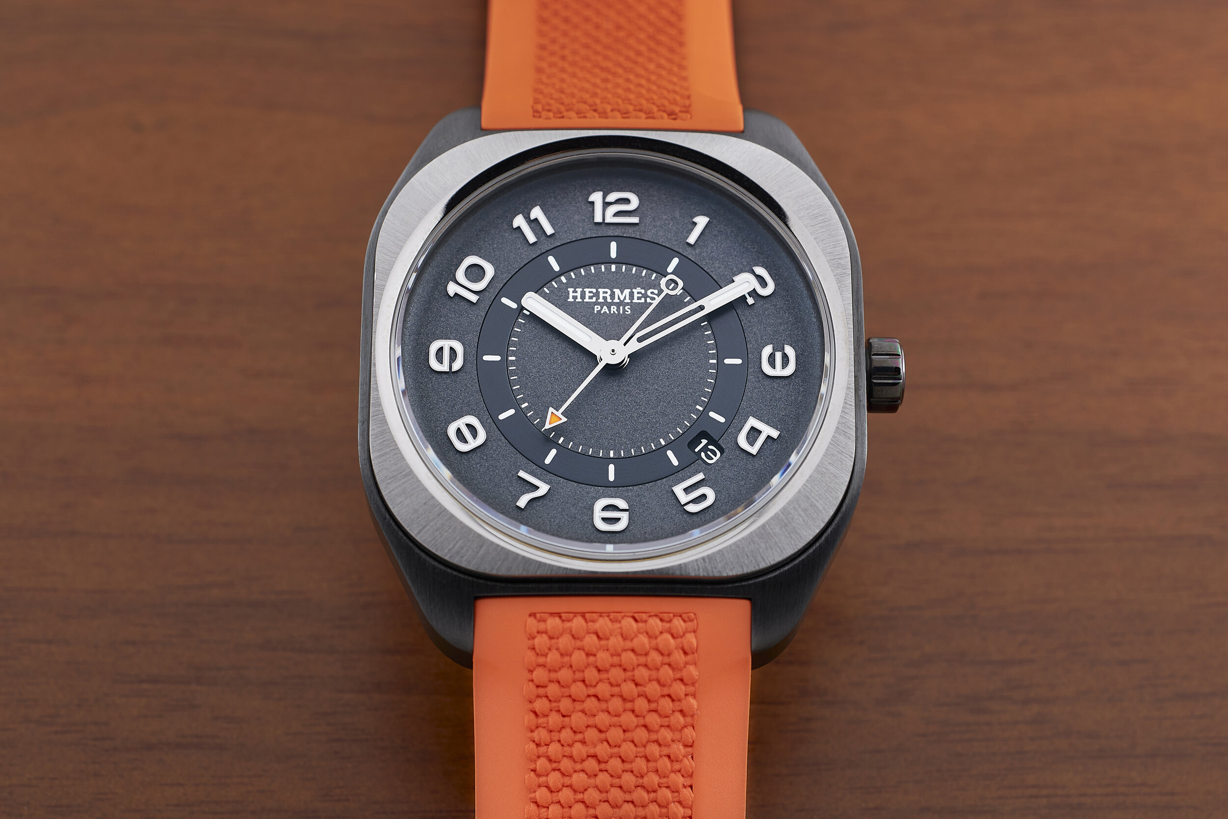 Hermes H08 Review: Is This Stylish Watch Worth the Money?
