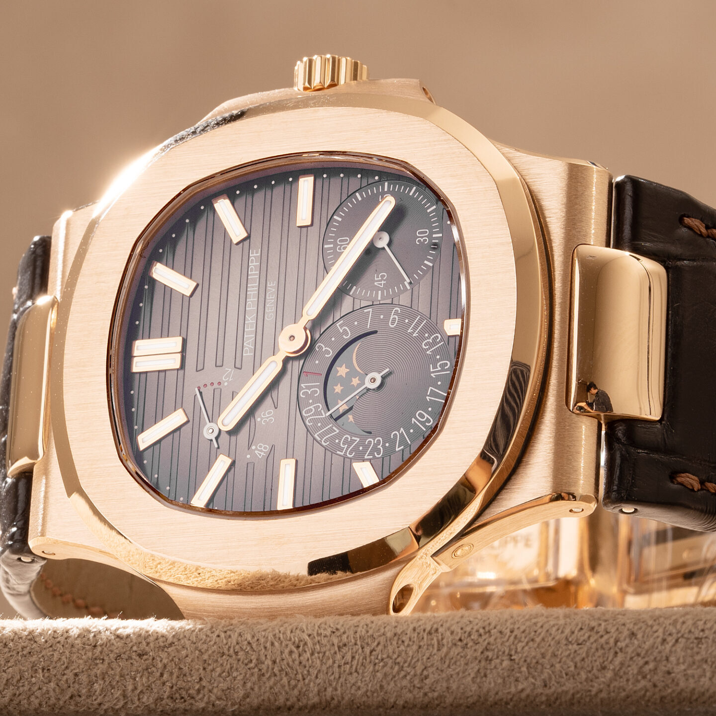 Worried about fake gold nautilus watches? Use this easy guide to check if yours is authentic.